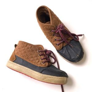 OSHKOSH B'GOSH Boys 11 Brown Tarin  Lace Up High Top Duck Boot